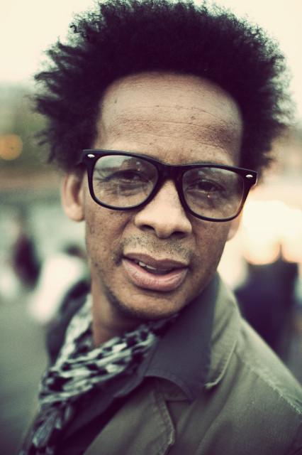 Black-French-Guy-on-the-bridge-web